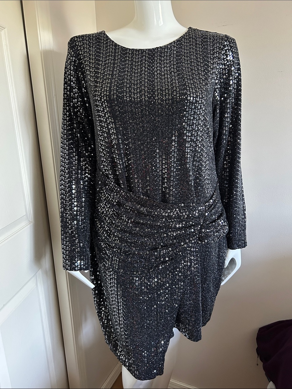 torrid Black & Silver Sequin Long Sleeve Wrap Party Dress, Size 3x